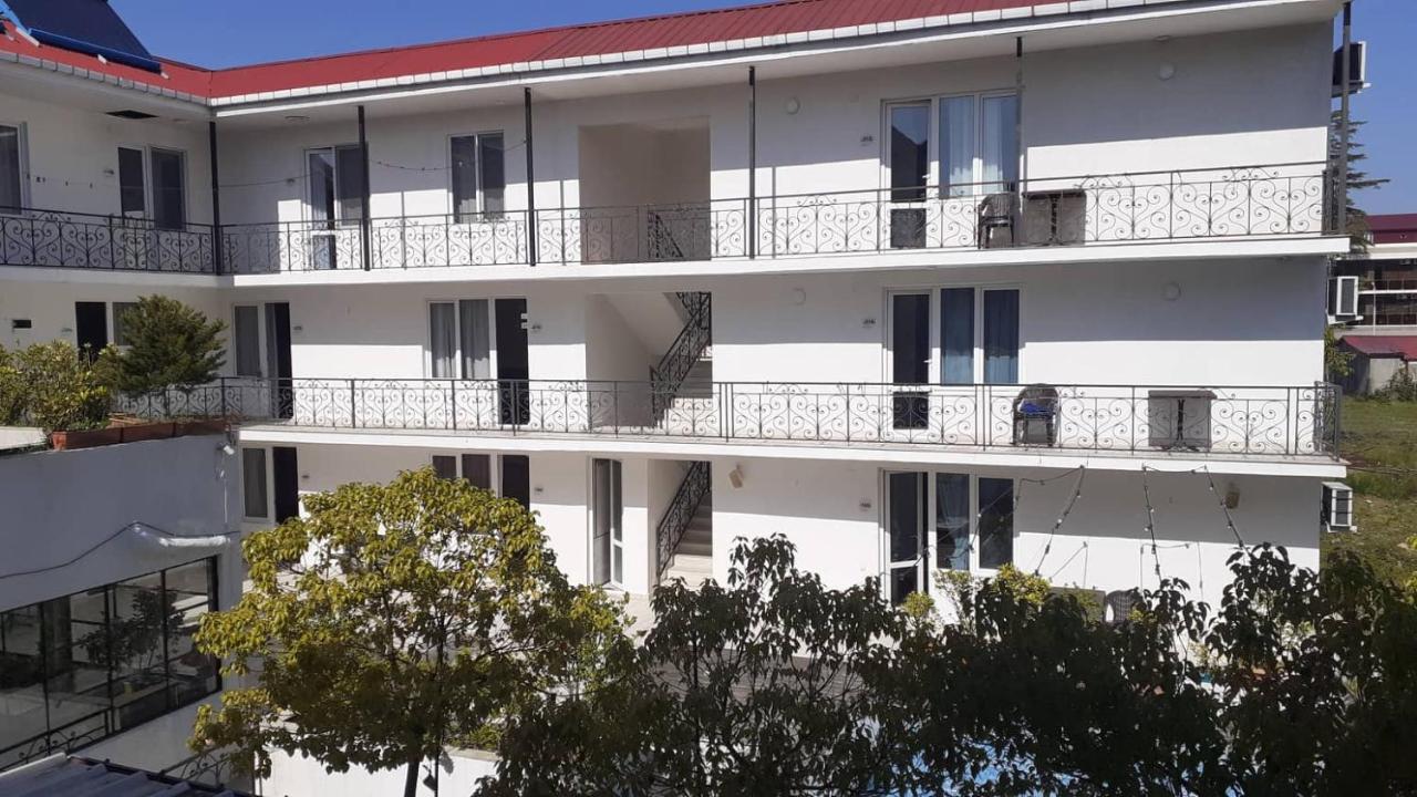 فندق Del Mar يوريكي المظهر الخارجي الصورة